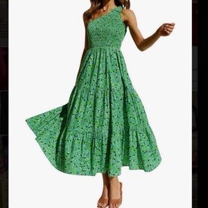 Bohemian Summer Floral Print Dress. Women’s Small. One Shoulder, Smock Bodice